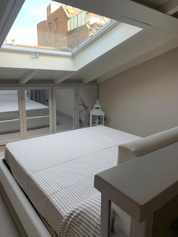 Maison Del Ducato “Cavour 24” Parma Luaran gambar